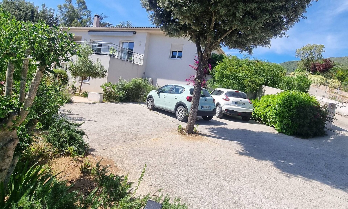 Appietto Villa | Villa à la Campagne Proche de la mer et D'ajaccio