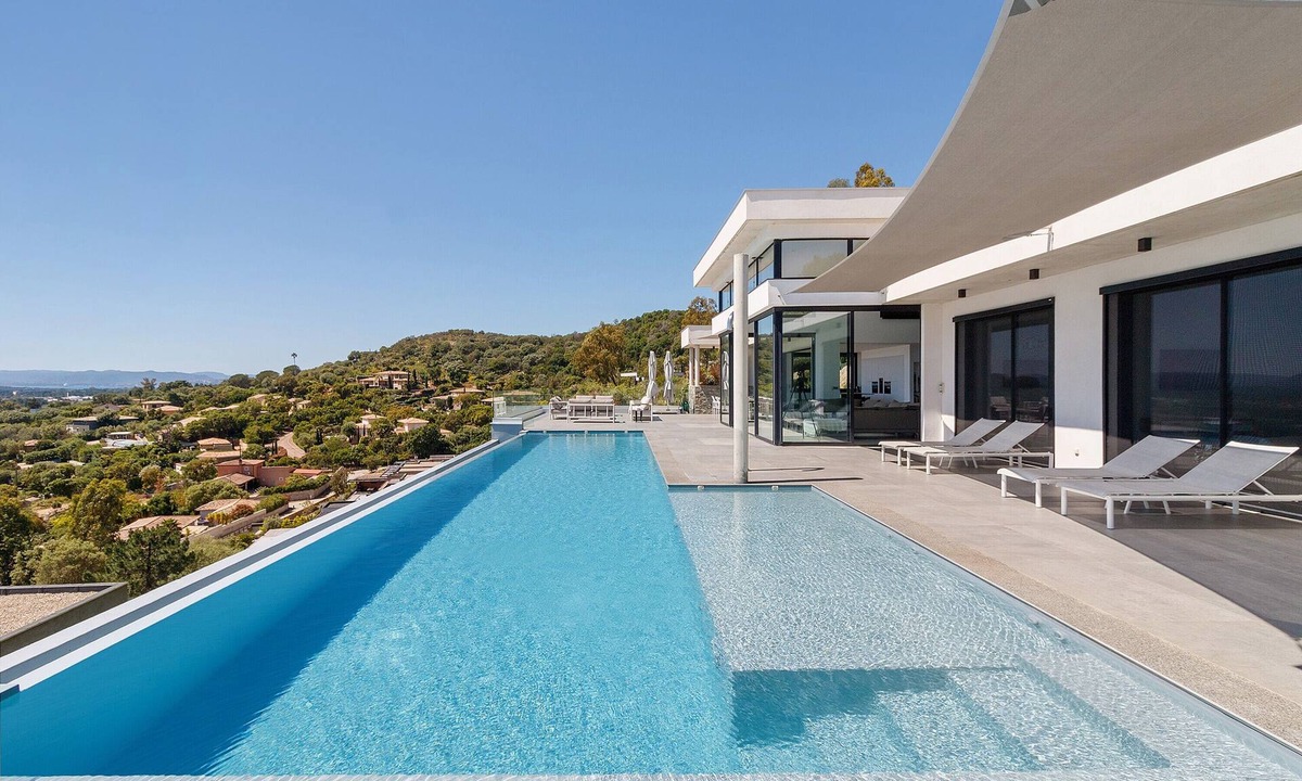 Sainte-Lucie-de-Porto-Vecchio Villa | Villa "Alba" with Sea View, Wi-Fi, and Air Conditioning