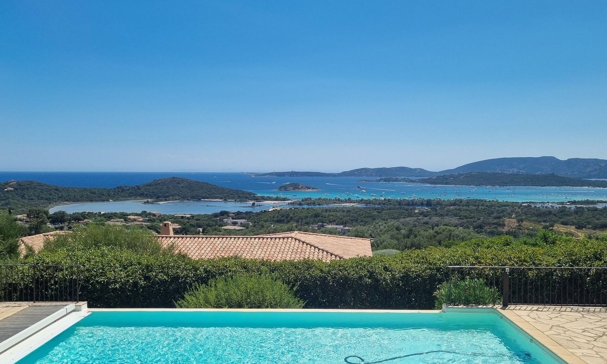 Cirendinu Villa | Villa Avec vue mer Panoramique sur la Baie de St Cyprien
