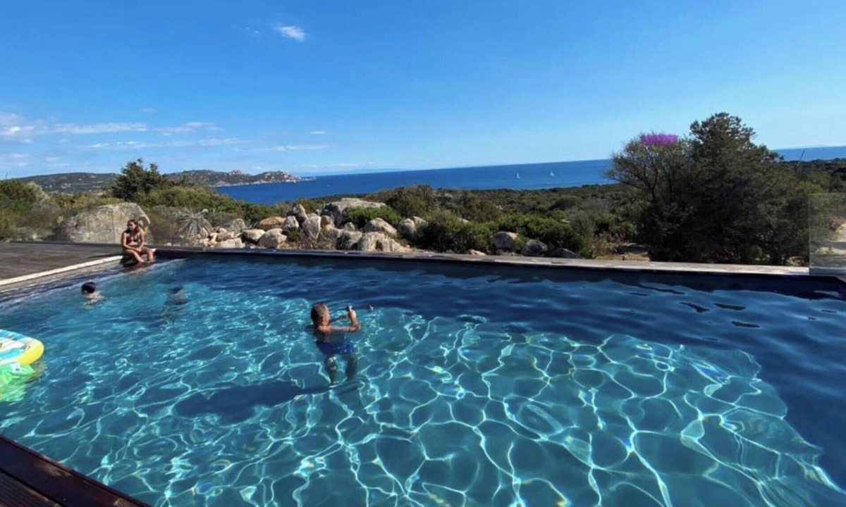Tizzano Villa | Villa Bergerie. Swimming pool. Seaside. Intimate and heavenly. Exceptional view