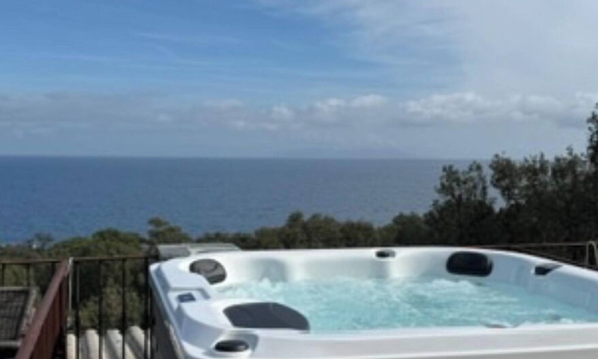 Tomino Villa | Villa cap Corse Macinaggio
