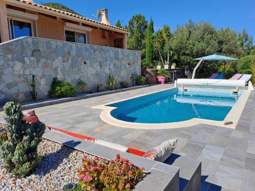 Calenzana Apartment | Villa Cutalello coté montagne Calenzana