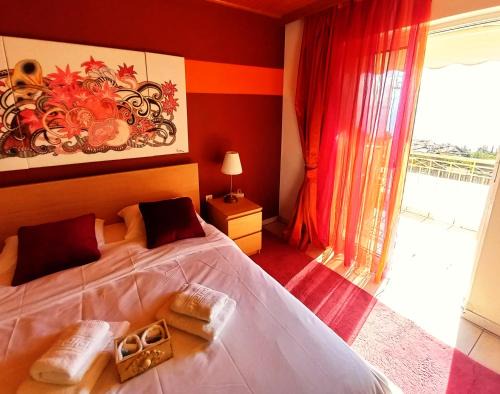Kropia House | Villa "Eva" - Entire Beachwalk Holiday Home - 4 Seasons & Longer Stays
