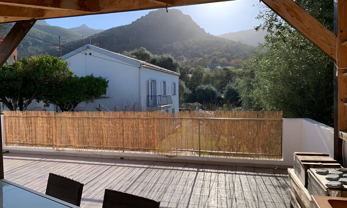 Calenzana Villa | Villa Familiale au Calme à Calenzana