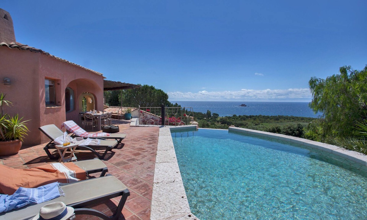 Pinarellu Villa | Villa felicita piscina esterna riscaldata a 400 metri dalla spiaggia di pinarello