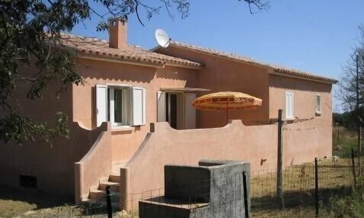 Ventiseri Villa | VILLA FURNISHED WITH VERY CALM ON THE COMMON VENTISERI