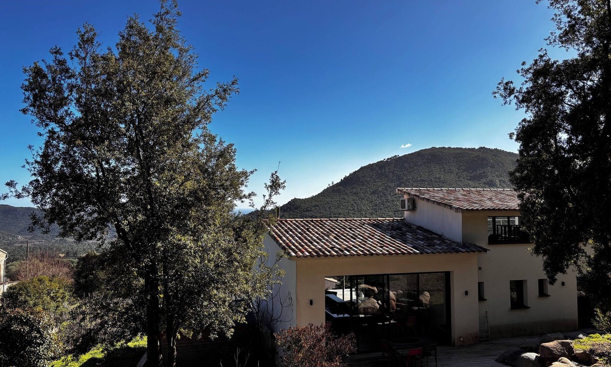 Conca Villa | Villa located between sea and mountains