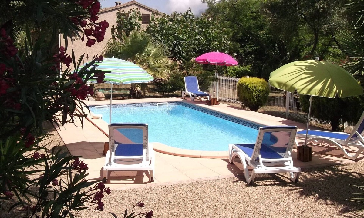 Vetricella Villa | VILLA NEAR PROPRIANO WITH PRIVATE POOL FOR 4/5 PEOPLE