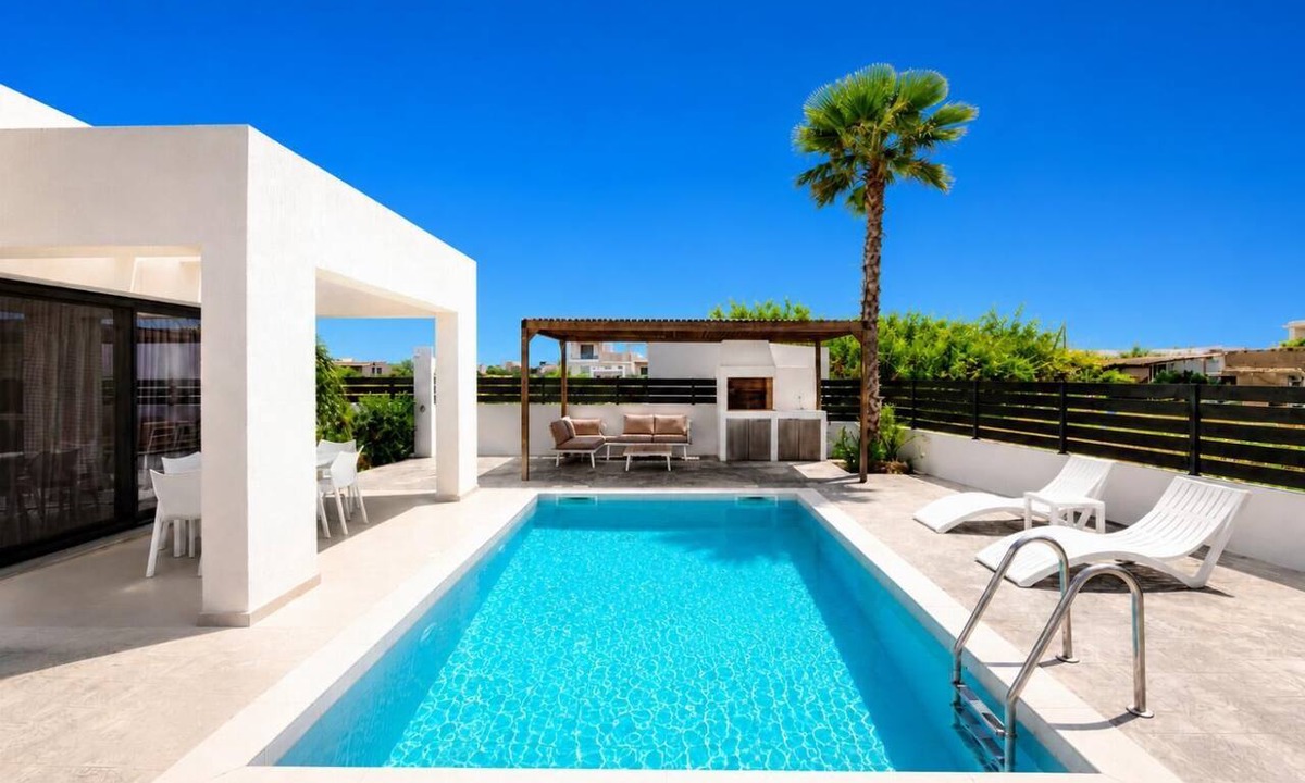 Petaloudes Villa | Villa Salty Sun 4 - Two Bedroom Villa, Sleeps 4