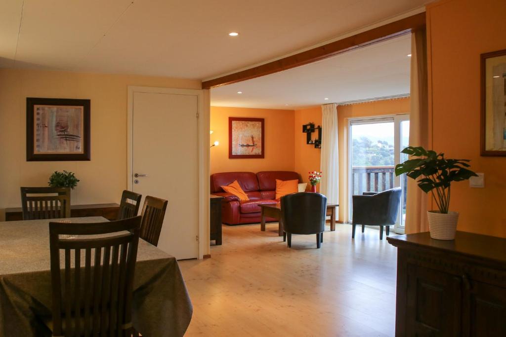 Favone House | Villa Vista Mare Residence Serenamore