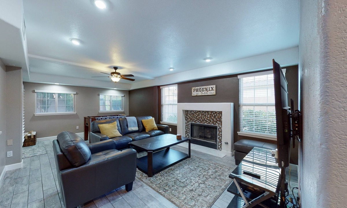 Ahwatukee Foothills House | Villa with private pool, spa, outdoor kitchen, firepit, foosball, & lake access