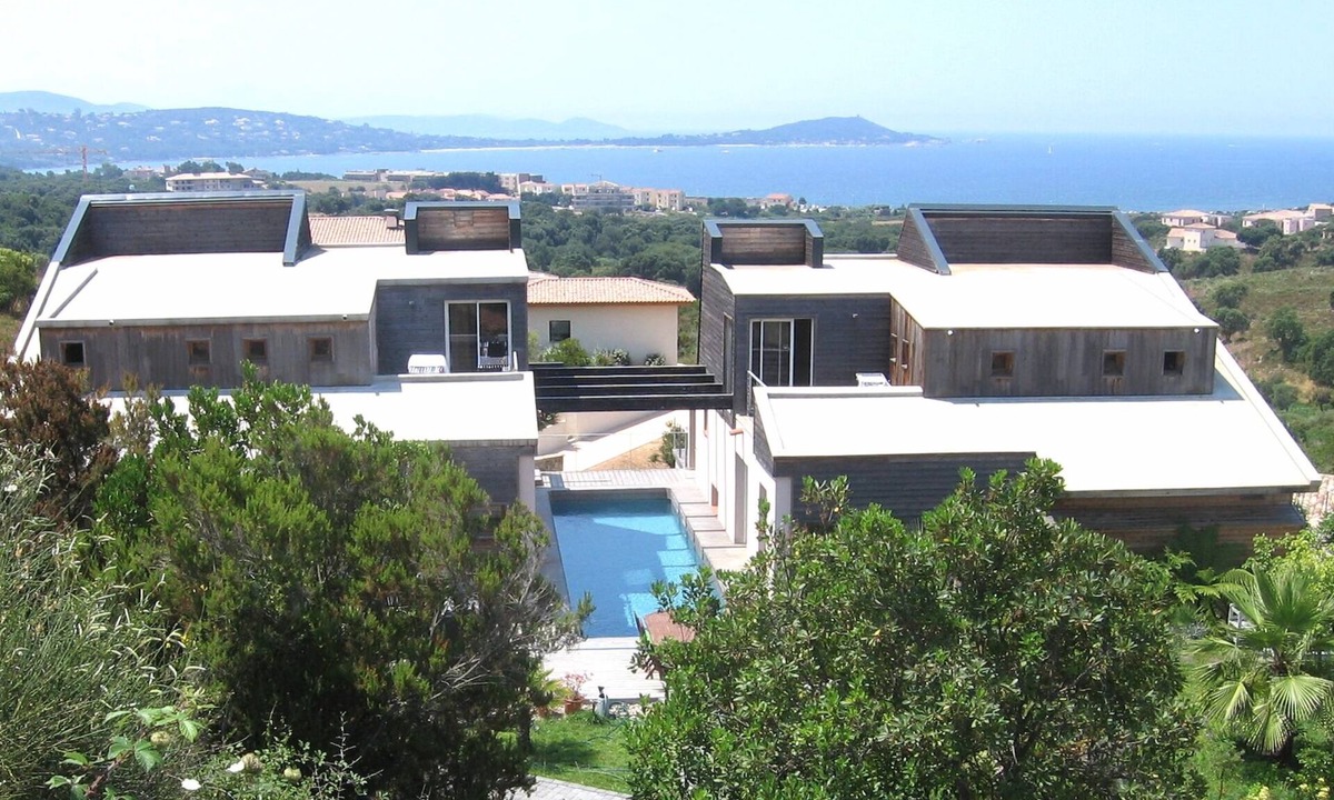Porticcio Villa | Villa with swimming pool and beautiful sea view close to beaches and shops
