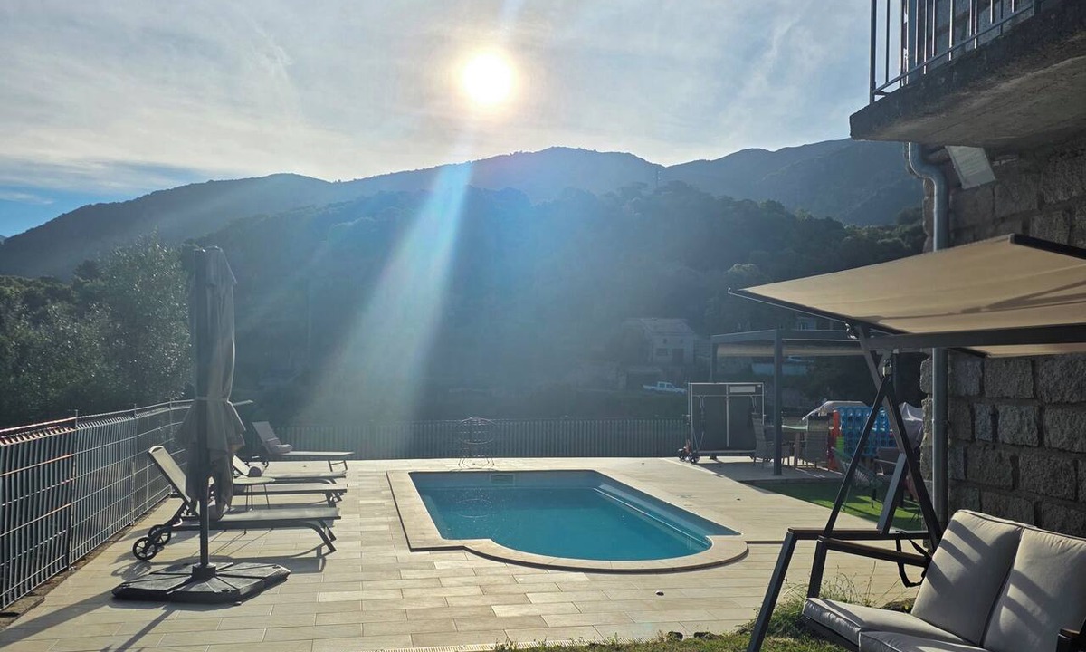 Moca-Croce House | Village House with Heated Pool: Casa Santa