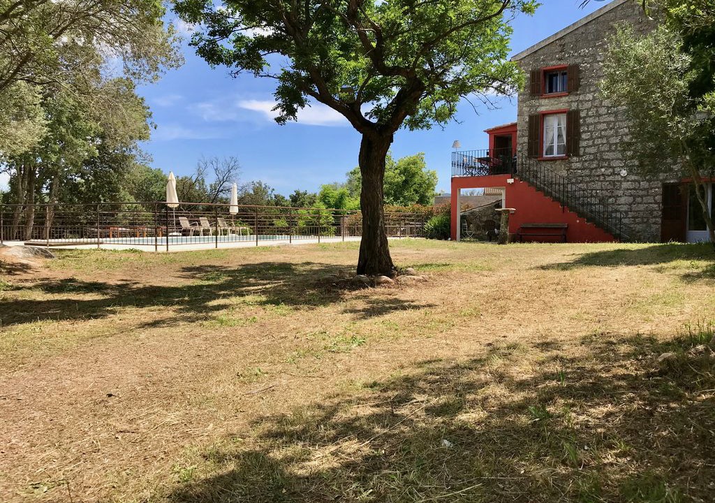 Arca House | Village house with private pool, 5 min from Porto-Vecchio, 15 min from the beaches