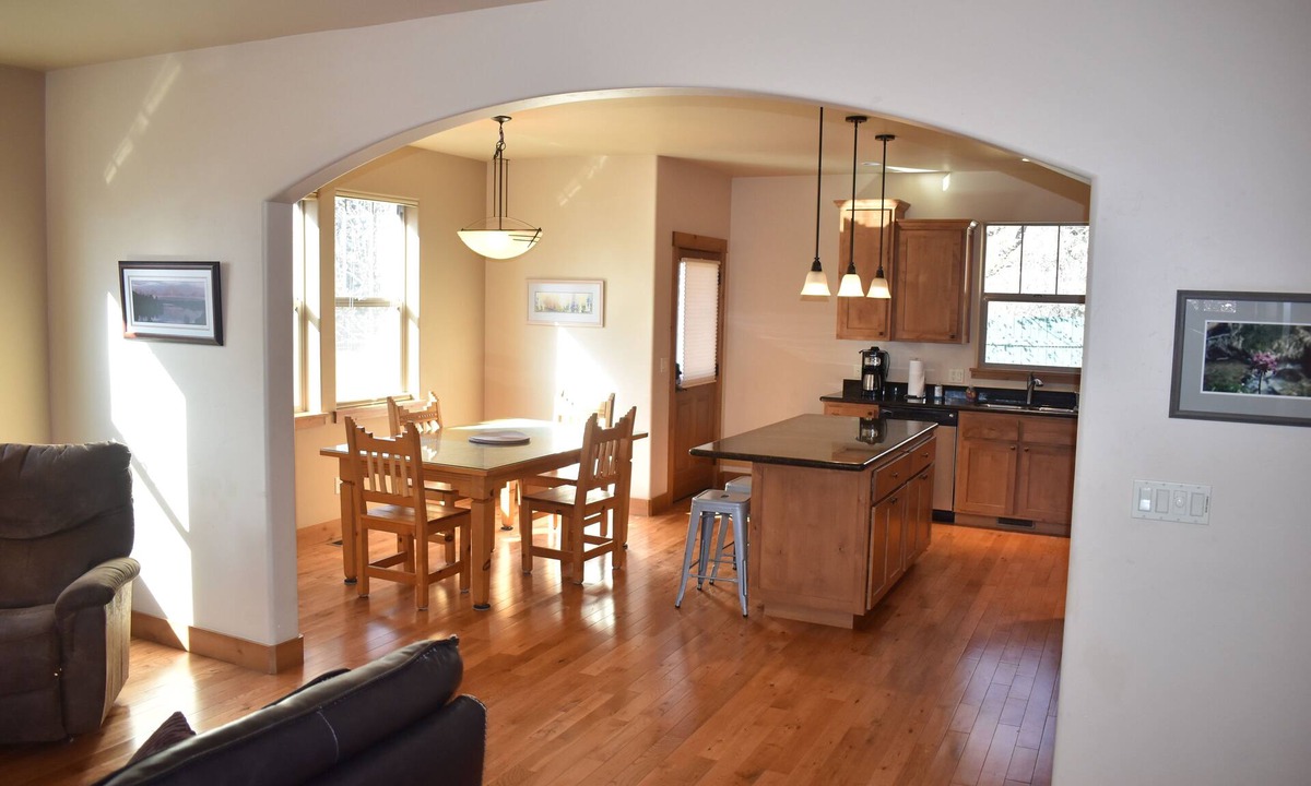 Durango House | Walk to Durango's downtown along the River Walk or hike Animas Mountain