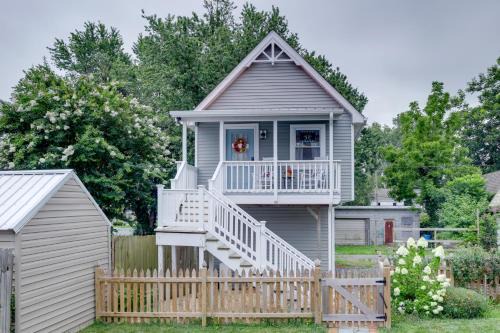 Cambridge Apartment | Walk to Park & River: Dog-Friendly Cambridge Gem