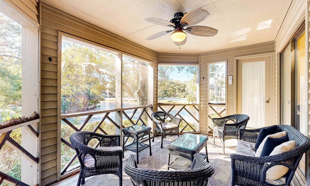 Kiawah Island Condo | Waterfront Family Retreat with Pond Views - Close to Tennis and Golf - Dogs Welcome