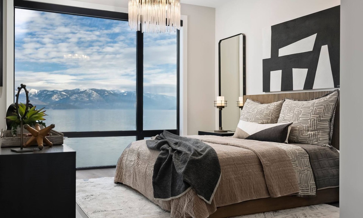 Sandpoint Condo | Waterfront Luxe Seasons ~8~ Boat Slip
