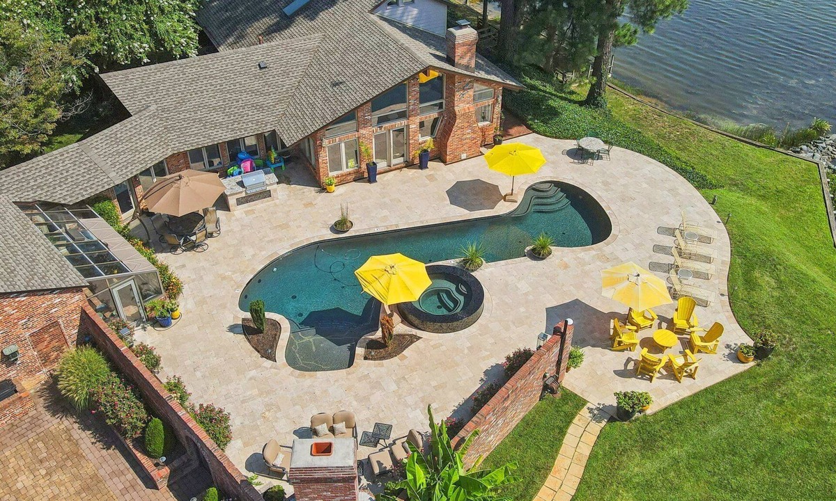 George Washington House | Waterfront Retreat with Pool, Dock & Creek Views