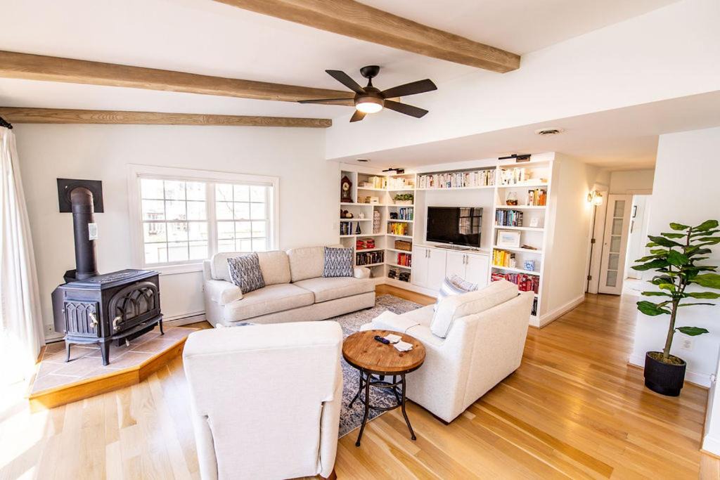 Mayo House | Waterfront Retreat Dock, Views, Near Annapolis