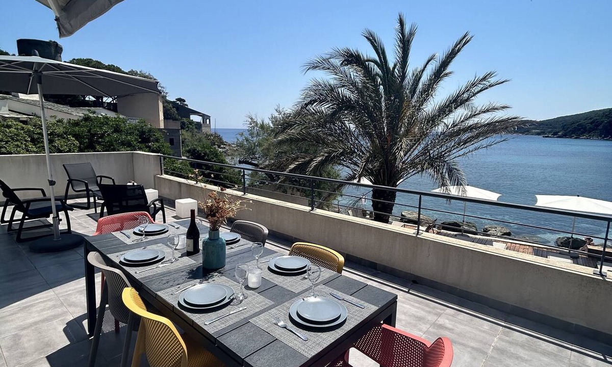 Porticciolo Apartment | Waterfront terrace flat - Breathtaking sea view -