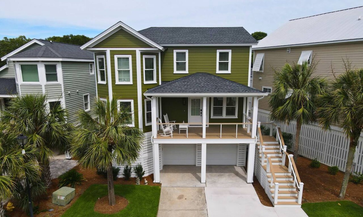 Pelican Bay House | Welcome to Pelican Bay Retreat