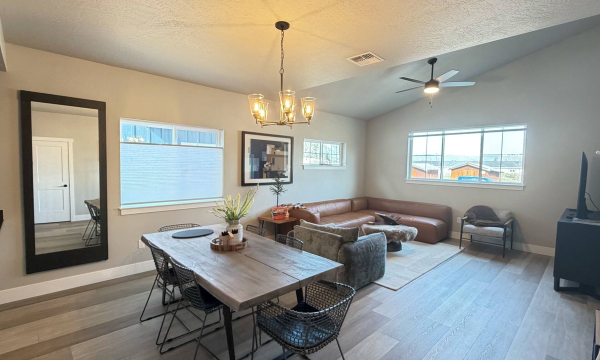 Riverfront House | Welcome to Riverbend at Sawmill, a comfortable and well-located stay in Missoula’s vibrant Sawmill District. Just steps from the Clark Fork River, Ogren Park, and the river trail, this thoughtfully appointed space offers easy access to downtown.