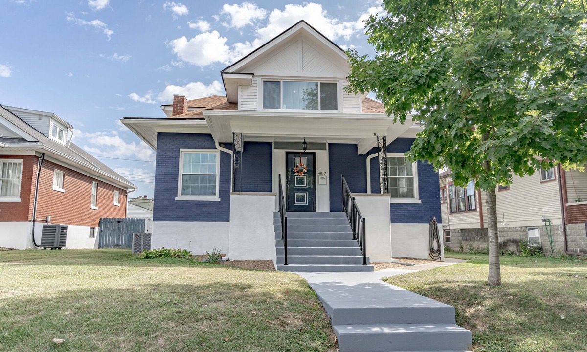 Beechmont House | Welcome to the Blue Bungalow; Your home away from home!