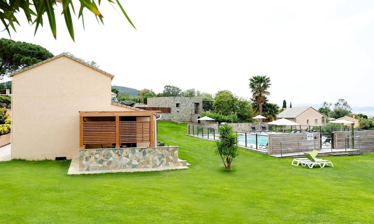 Farinole Villa | Welcoming villa with shared pool on Cap Corse
