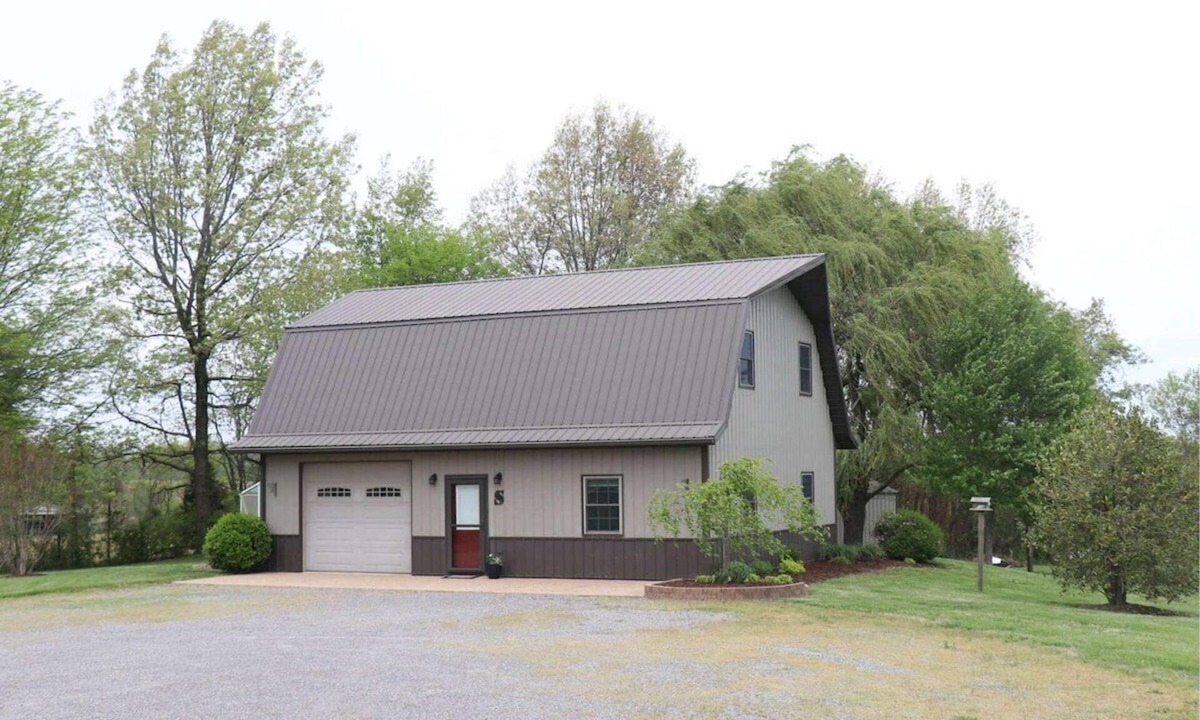 Advance House | Willow Acres | Fire pit + Grill