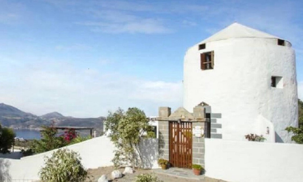 Tripiti Villa | Windmill Experience......