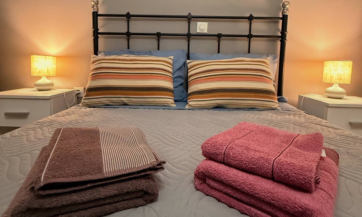 Vouliagmeni Apartment | Windsor Place - self check in with code