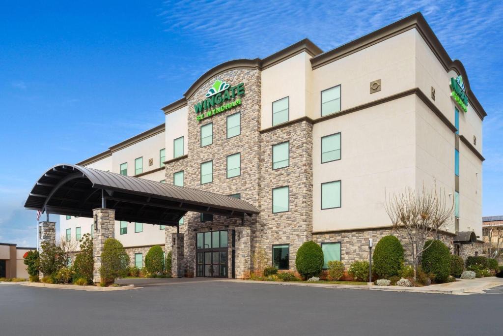 Hurricane Hotel | Wingate by Wyndham Hurricane Zion National Park