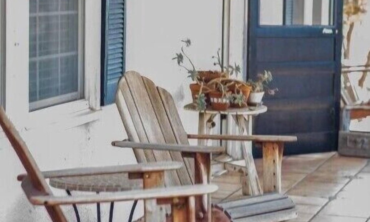 Reedley Apartment | Zinfandel Suite Sequoia View B&B