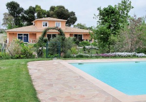 100 m² Apartment ∙ 3 bedrooms ∙ 7 guests