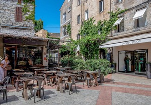 72 m² Apartment ∙ 2 bedrooms ∙ 6 guests