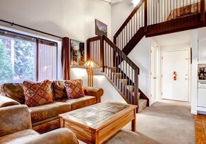 (B207) Loft Condominiums