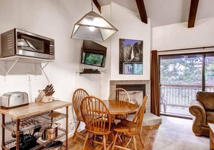 (B207) Loft Condominiums