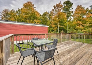 Cassopolis Cabin: On-Site Boating & Fishing!