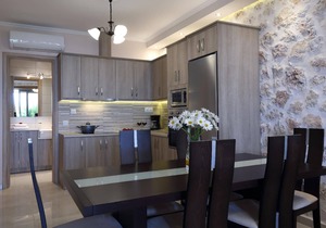Charming villa Irida close to Kathisma Mylos beach