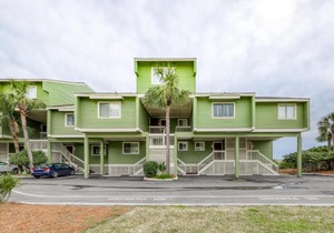 Mariner's Walk Condos