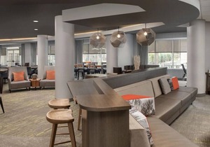 Prime Location! 3 Convenient Units, Onsite Pool, Free Parking, Free Breakfast