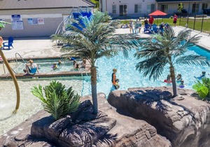 Townhome 34 at Waterdance - Sleeps 16, 4 Bed-4.5 Bath with in/outdoor pool