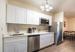 Vistas 202- Modern Sierra Vista 1bd great location