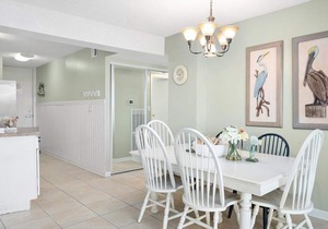 Wonderful 2 BR 2 BA Condo in an Oceanfront Building with Pool!