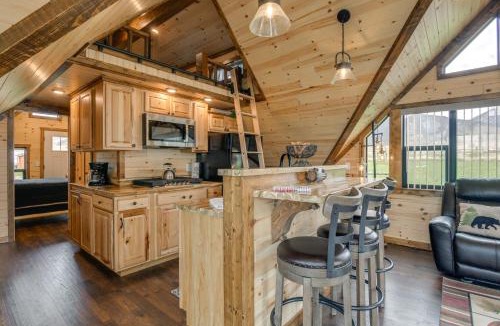Alder House | 1/2 Mi to Ruby River: Cabin w/Trail Access!