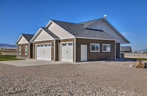 Dillon House | 1 Mi to Beaverhead River: Mtn-View Dillon Retreat