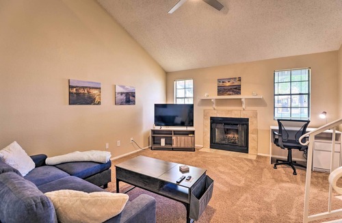 Breckenridge Townhomes House | < 1 Mi to Downtown Gilbert: Home w/Pool Access!