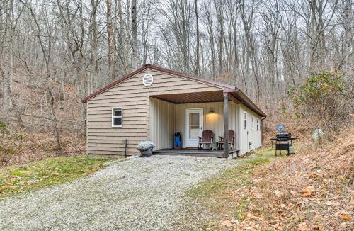 Lynx House | 1 Mi to Hunting: Cozy & Secluded Stout Cabin