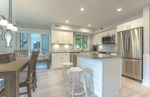 West Beach Village Condo | 1304 Fairway Oaks Villa by Akers Ellis Rentals